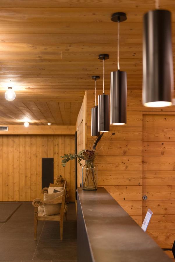 Residence Adamello Resort Ponte Di Legno Exterior photo