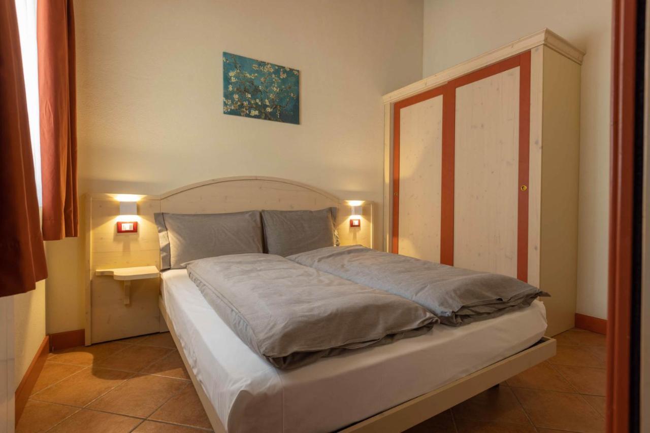 Residence Adamello Resort Ponte Di Legno Exterior photo